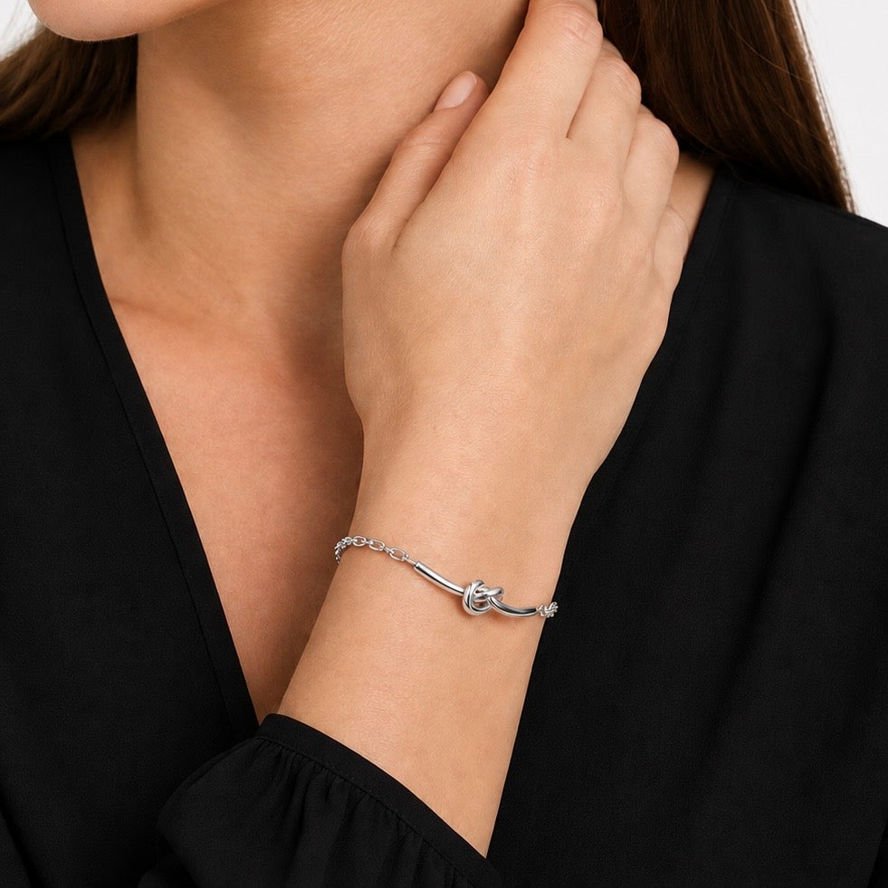 Bold Knot Bracelet