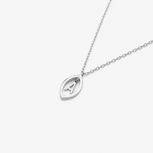 Collana Petalo e Iniziale
